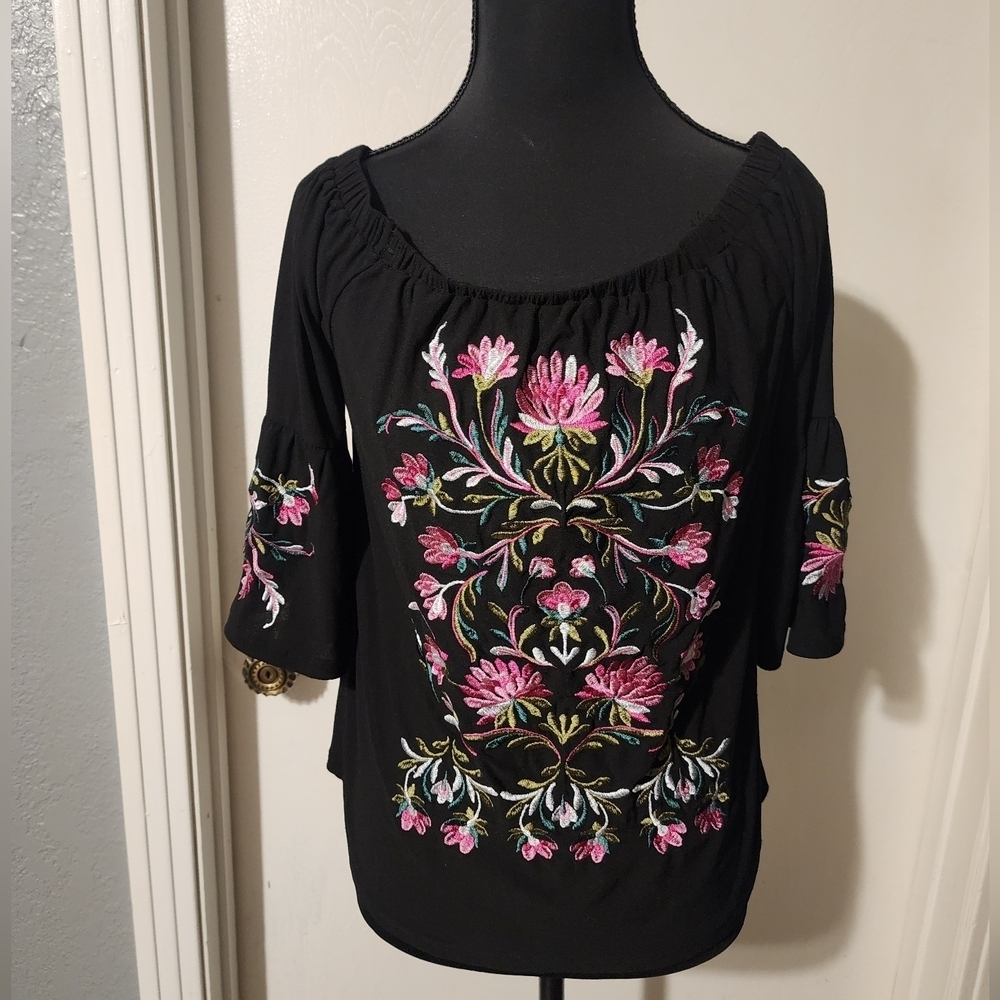 INC Internation Concepts Embroidered Floral Top Size S